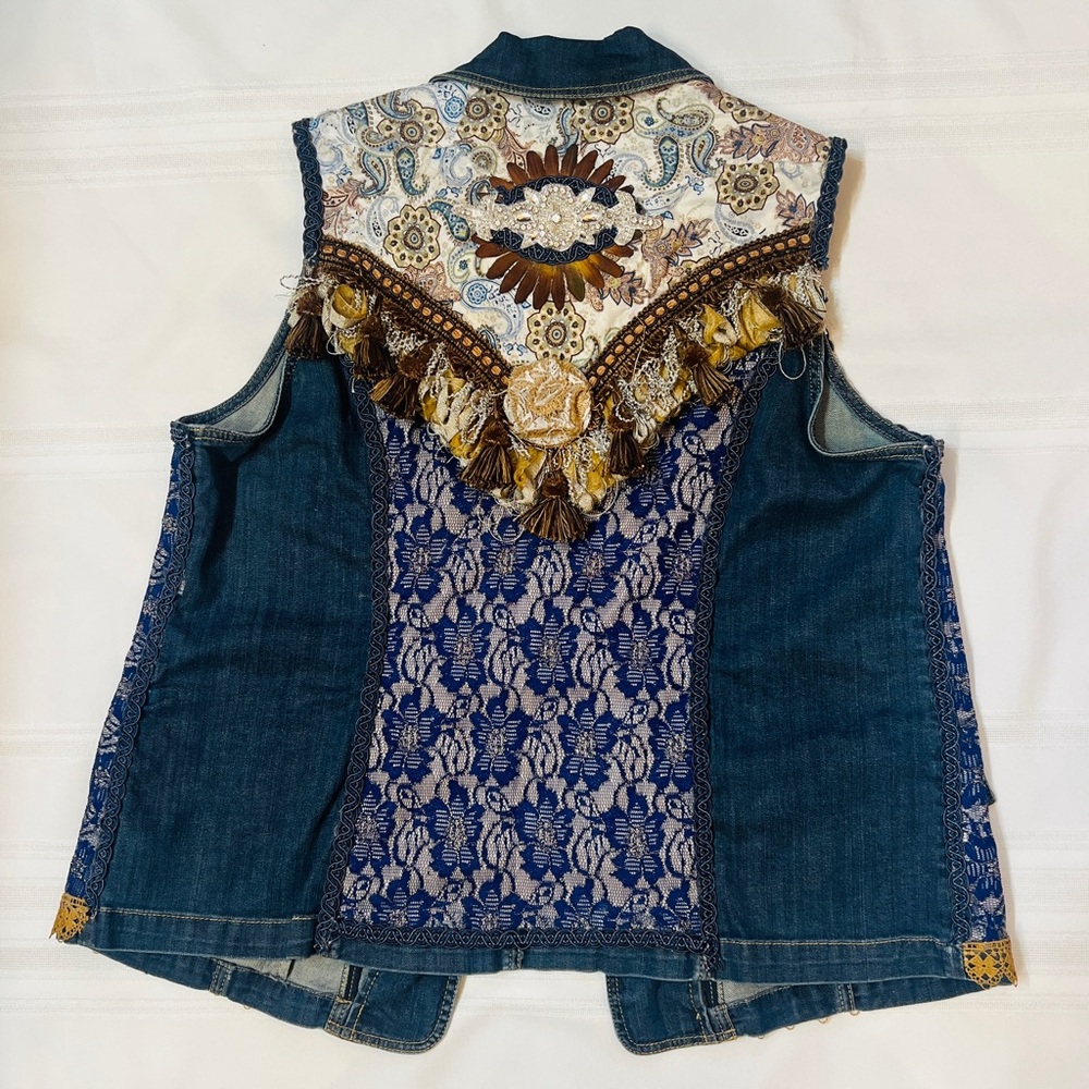 Upcycled Denim Jean Vest OOAK Coldwater Creek Denim BOHO Chic EUC Sz‎ L/XL - Picture 2 of 11